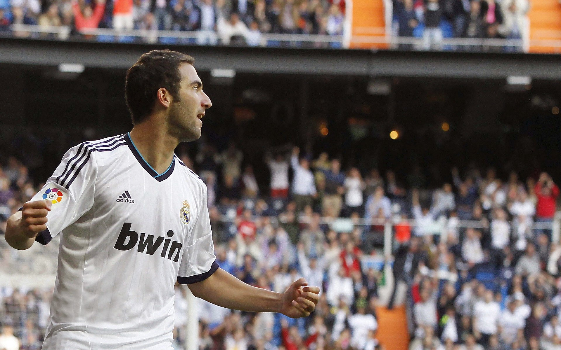 _父母子女争霸:家庭联合竞技挑战赛_,父母参与儿女家庭生活的后果